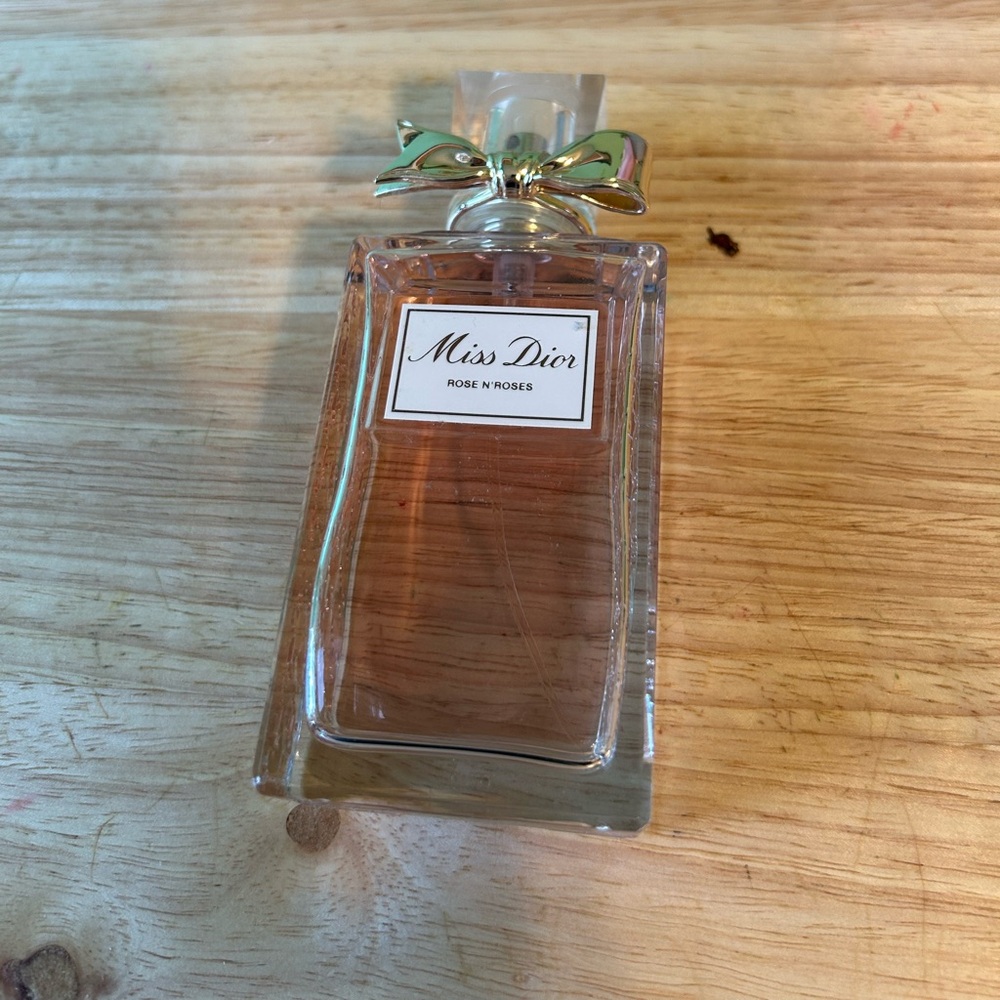 Miss Dior Rose N Roses - Picture 3 of 4